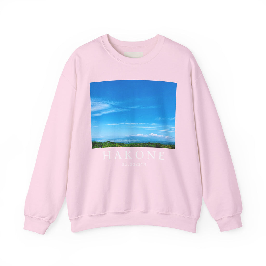 Hakone Mountain Club White/Black/Navy/Light Pink Crewneck